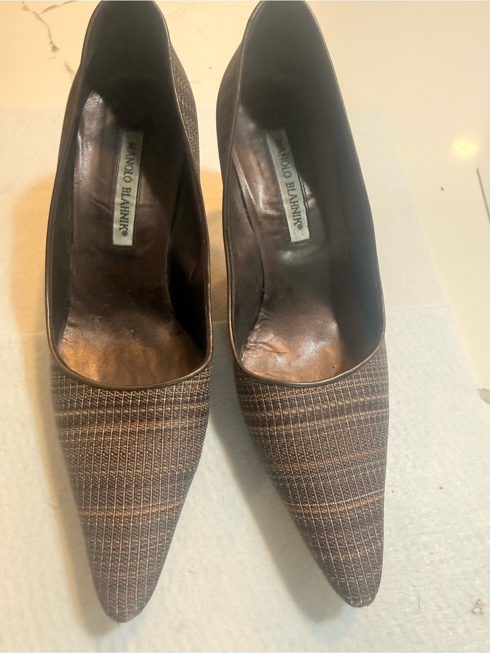 Manolo Blahnik Brown Textured Pointed-Toe Pumps